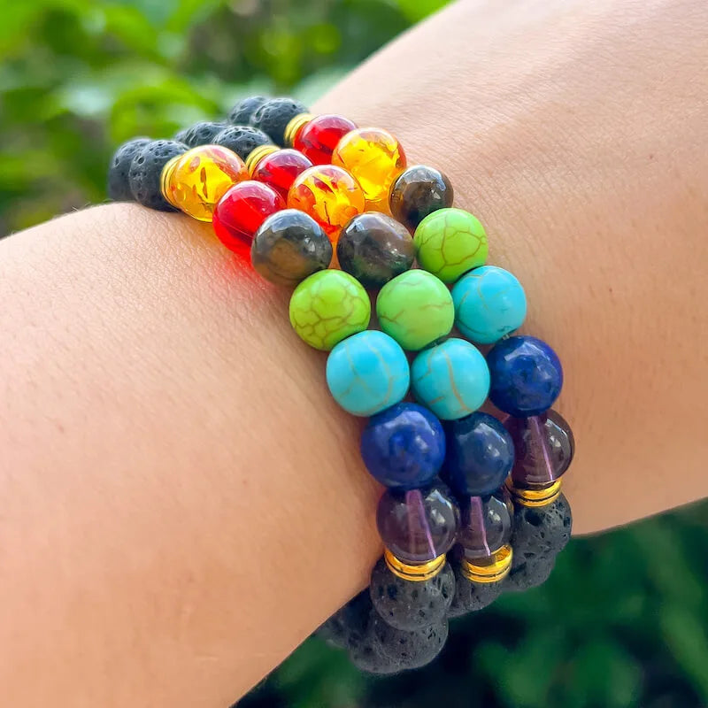 Pulsera Elástica de Lava Negra y 7 Chakras